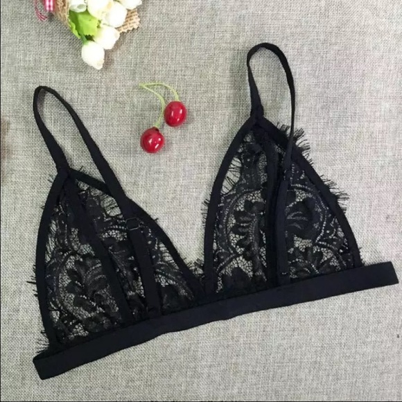 Hallow Lace BRALETTE - Picture 3 of 3