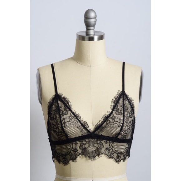 Sexy Sheer Eyelash Scallop Lace Bralette - Picture 2 of 4