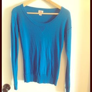 Long Sleeve Blue Sweater, Small