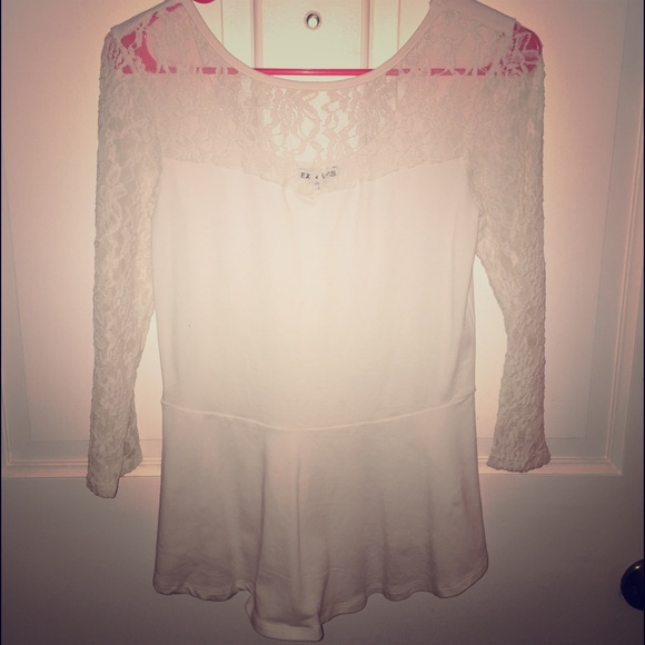 Lace peplum quarter length sleeves!