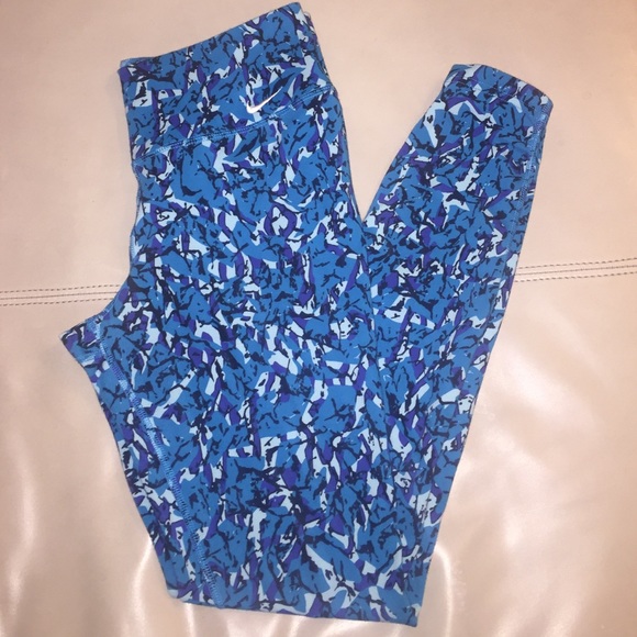 Nike leggings