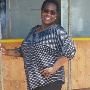 Meet your Posher, Tenika