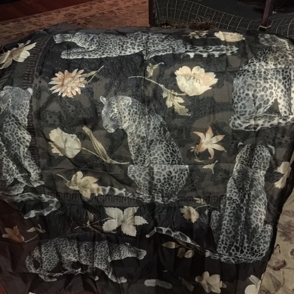 100% silk brand new Salvatore Ferragamo scarf