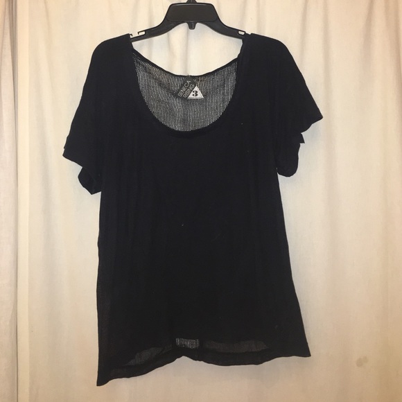 Black detailed tee shirt