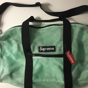 Supreme Bags - Supreme Lightweight Mesh Duffle Bag Supreme Bags - Supreme Lightweight Mesh Duffle Bag
