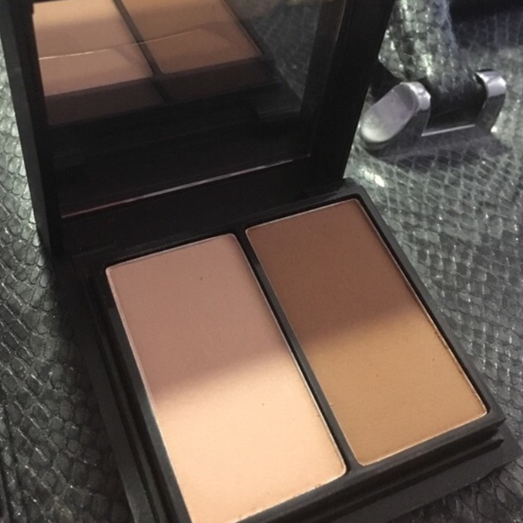 MAC All The Right Angles Contour Kit