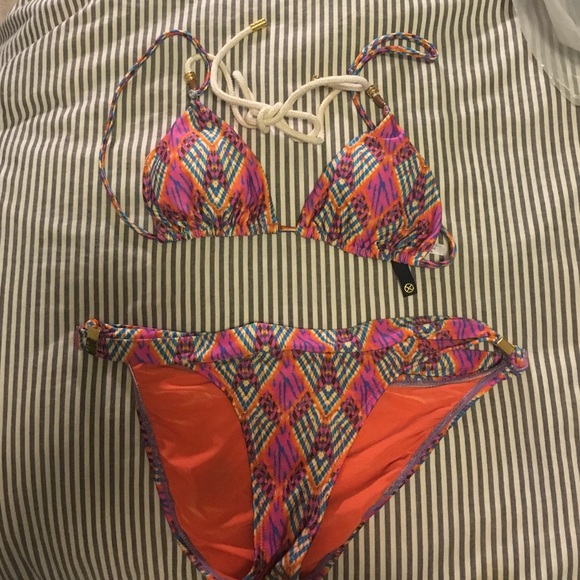 VIX Paulashermanny bikini