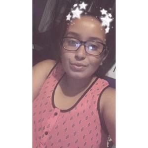 Meet your Posher, Daniela