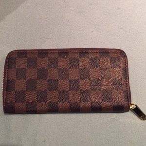 NEW cute designer Inspired brown checkered wallet