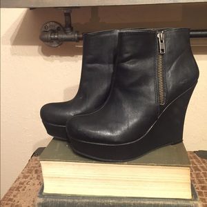 Mossimo Black Leather Wedge Ankle Booties