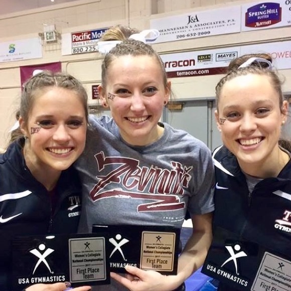 Meet your Posher, Alyssa - Picture 5 of 7