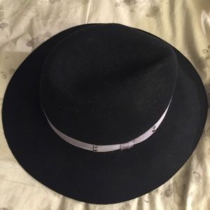 Brand new Eugenia Kim Florence black fedora