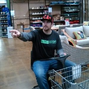 Meet your Posher, Jay