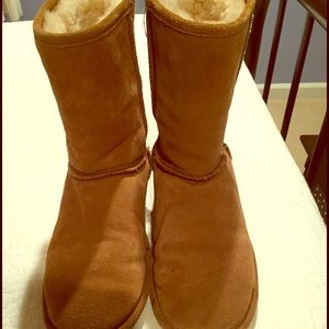 Bear paw chestnut short boots