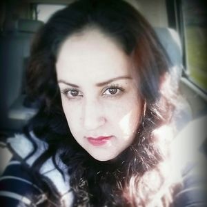 Meet your Posher, Rebeca