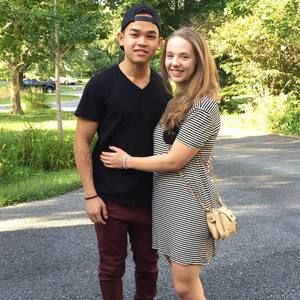 Meet your Posher, Laura