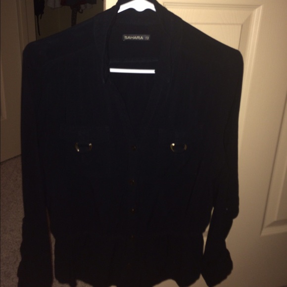 Black shirt