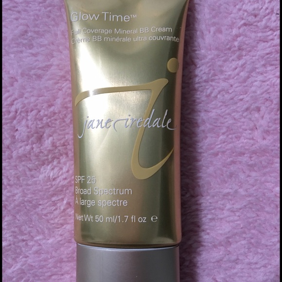 Jane Iredale GlowTime full coverageBB cream in #6