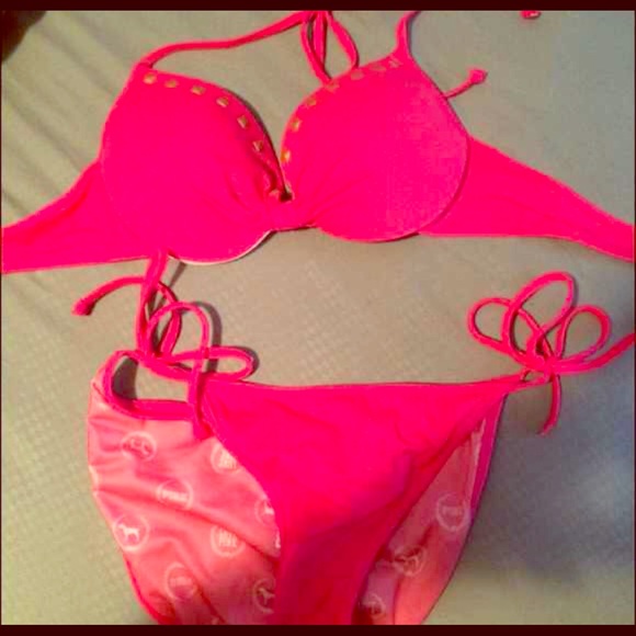 VS PINK bikini