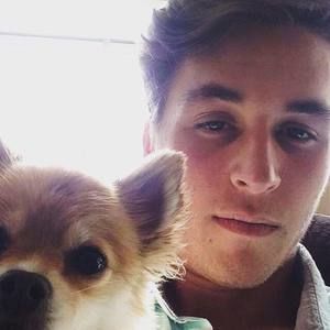 Meet your Posher, Dylan