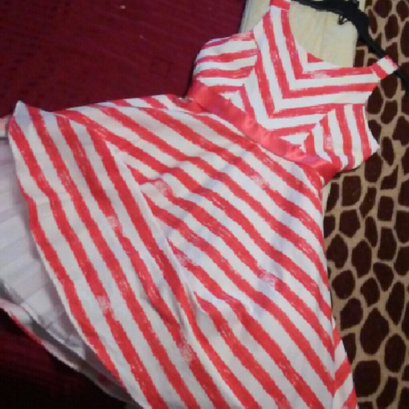 NWOT Gorgeous Rare Editions Dress sz 16