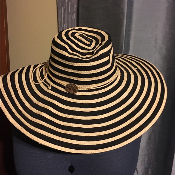 Panama Jack sun hat