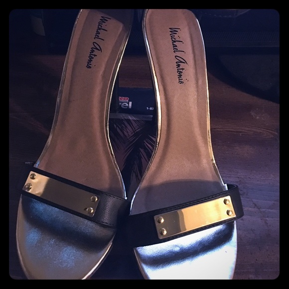 Michael Antonio Black/Gold High heels