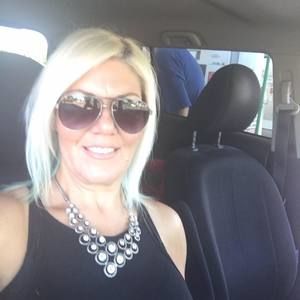 Meet your Posher, Delaina