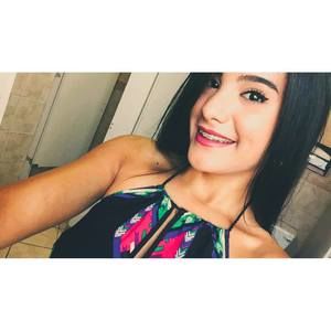 Meet your Posher, Valeria