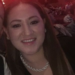 Meet your Posher, Viviana