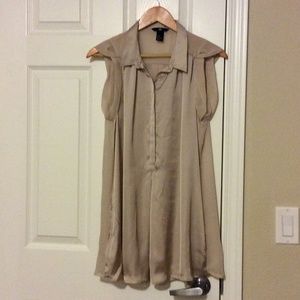 H&M Sleeveless Blouse