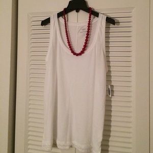 "Boyfriend" Tank Top - Old Navy white