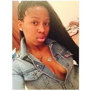 Meet your Posher, Darnisha