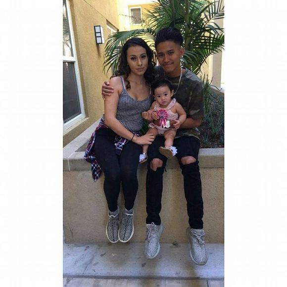 Meet your Posher, Sally - Picture 1 of 1