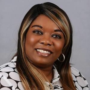 Meet your Posher, Loretta