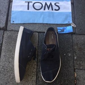Toms MENS 8.5