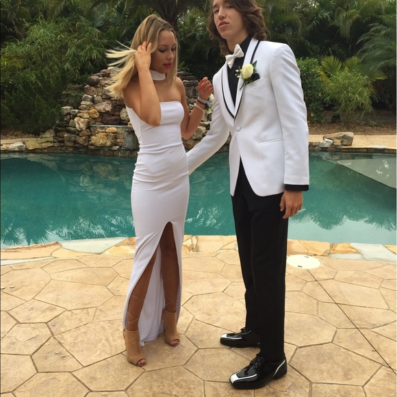 Nookie Cosmopolitan Gown - Picture 5 of 6