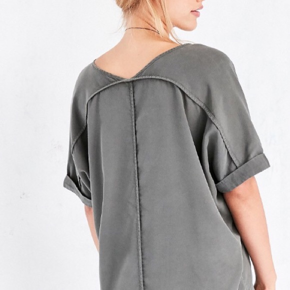 Ecote Lane Washed Olive Tee
