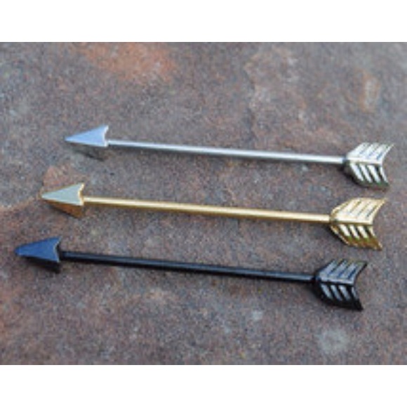 SALE!! NWOT Arrow Style Industrial Barbells