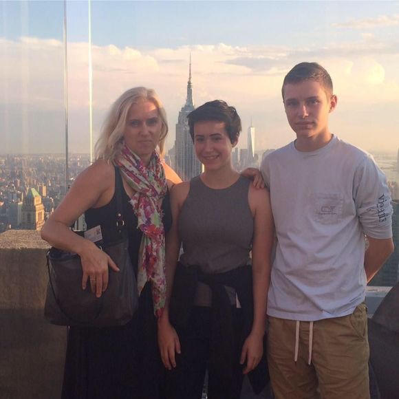 Meet your Posher, Martina - Picture 1 of 1