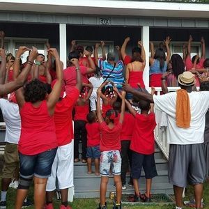 Meet your Posher, D-boy