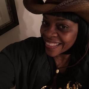 Meet your Posher, Charlene