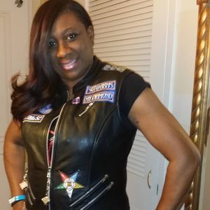 Meet your Posher, Janet