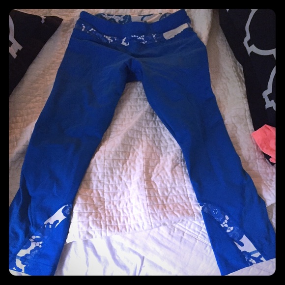 Lululemon capris