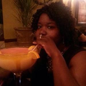 Meet your Posher, Tenisha