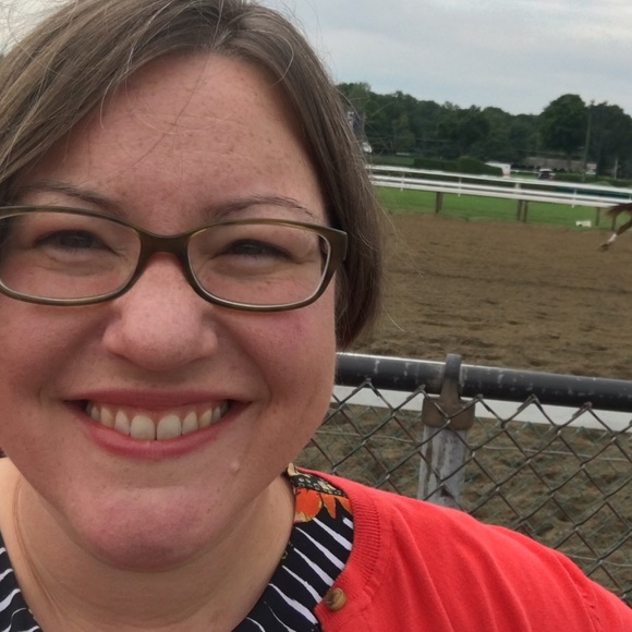 Meet your Posher, Melissa - Picture 1 of 1