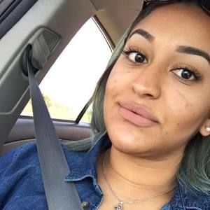 Meet your Posher, Francesca