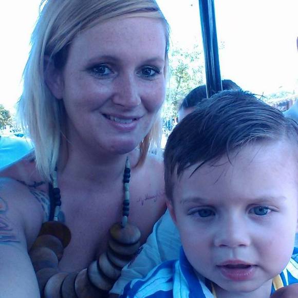 Meet your Posher, Alicia