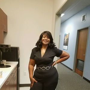 Meet your Posher, Vanessa