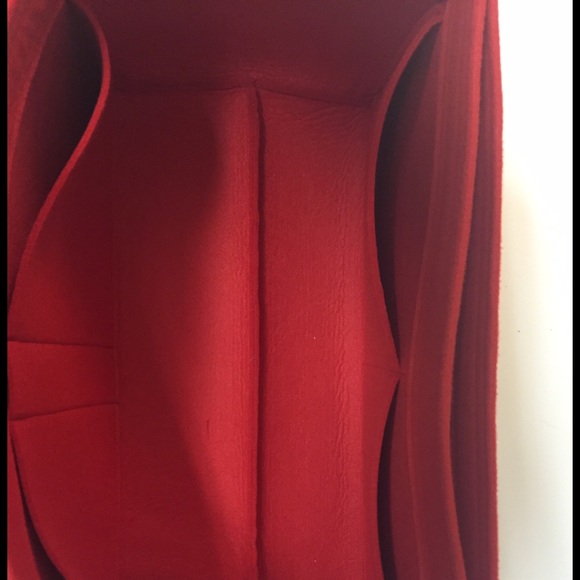 Additional pics of organizer